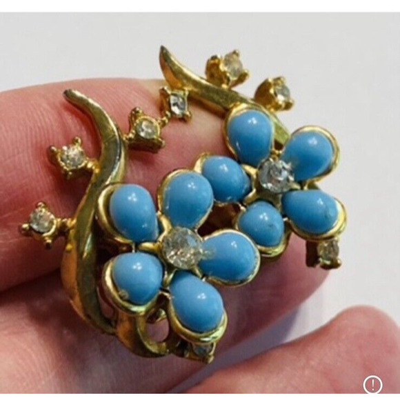 Clip On Earrings Gold & Light Blue Beaded Flower Power Designs Mid Century 50's - Picture 3 of 7